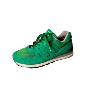 Green New Balance 574 Series Low-Top